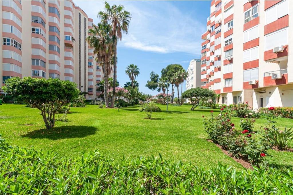 Beachfront Apartment Madrid 709 Torrox Ngoại thất bức ảnh