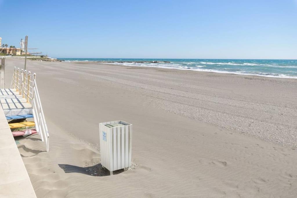 Beachfront Apartment Madrid 709 Torrox Ngoại thất bức ảnh